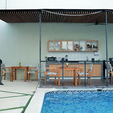 Kaya Uluwatu Hostel Bagian luar foto
