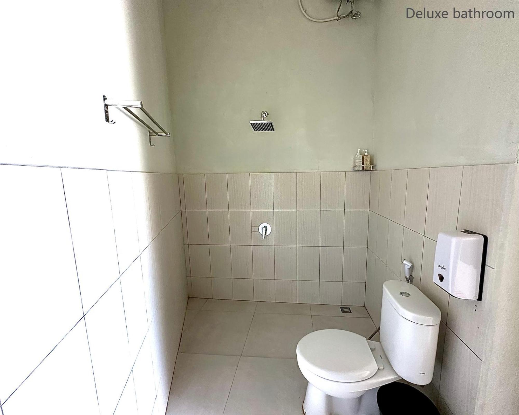 Kaya Uluwatu Hostel Bagian luar foto